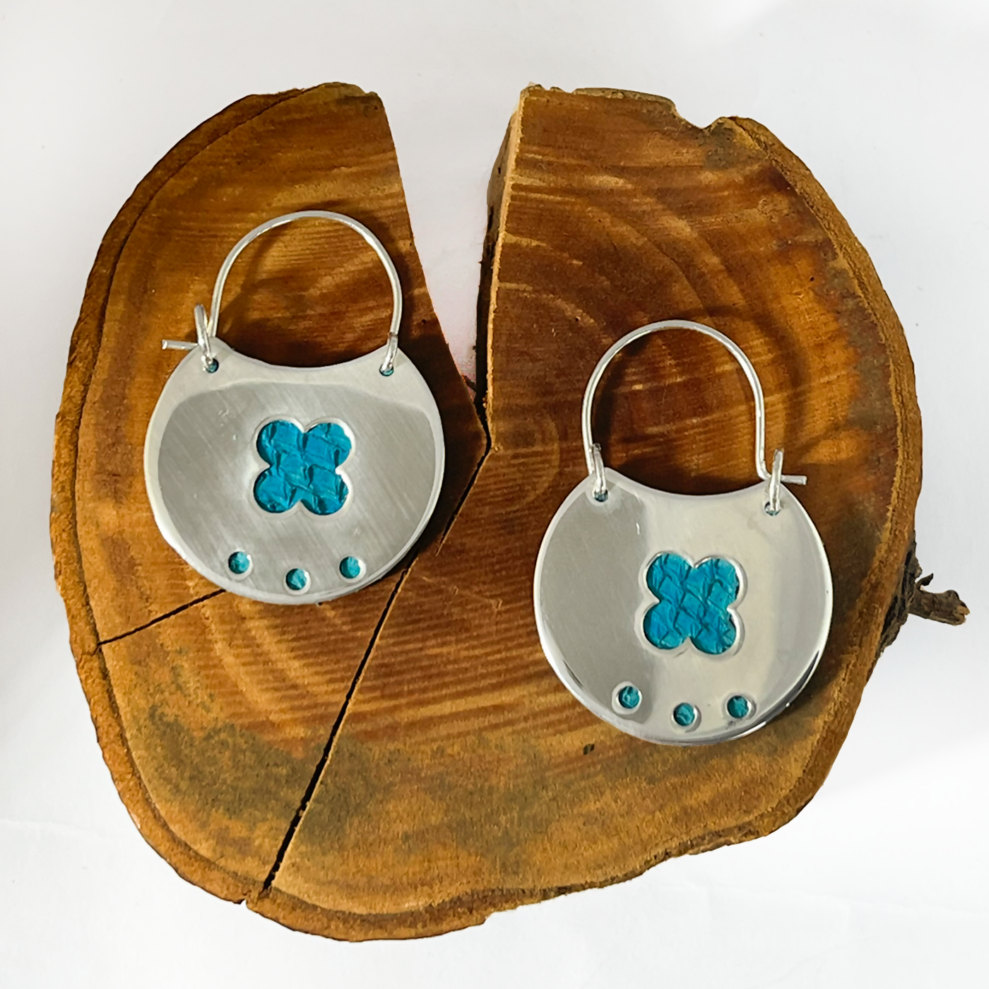 FOUR LEAF EARRINGS